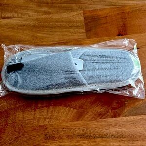 Terry house slippers. NWOT/NIB as shown.